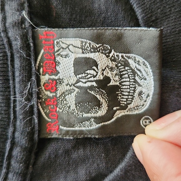 Kiss army tshirt in medium - Picture 4 of 10